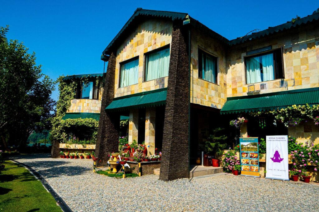 Shervani Hilltop Resort (Nainital, Uttarakhand)